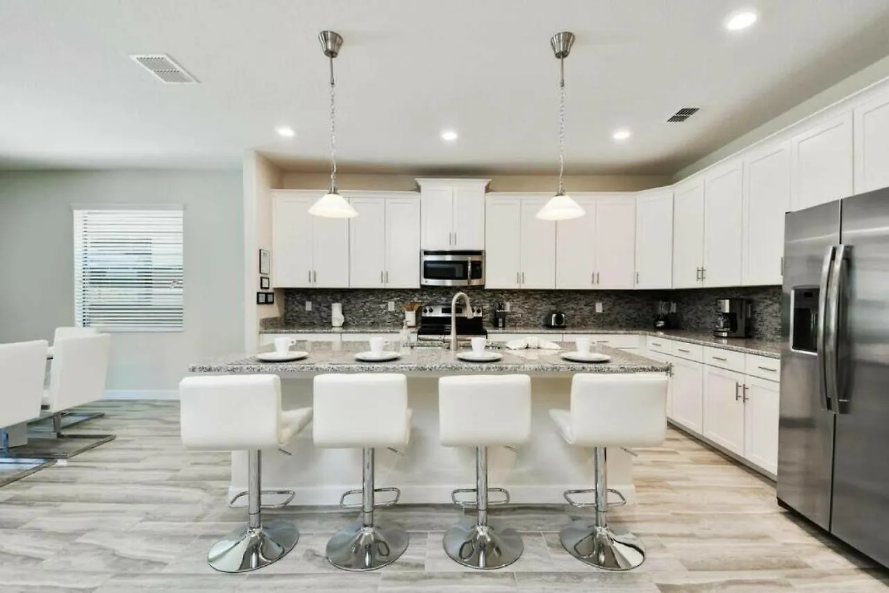Holiday home Amazing 6 Bedrooms5 Bathrooms W Pool At Solterra Davenport United States