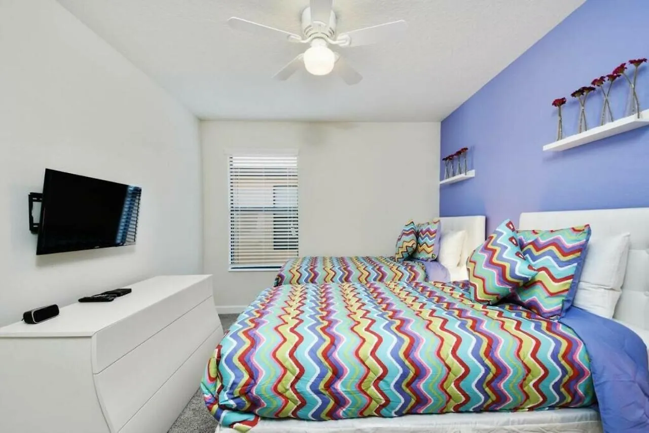 Amazing 6 Bedrooms5 Bathrooms W Pool At Solterra Davenport