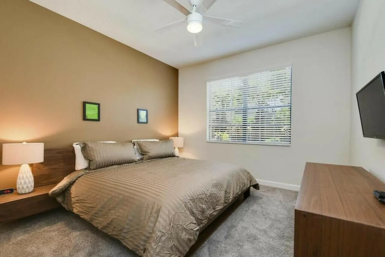 Holiday home Amazing 6 Bedrooms5 Bathrooms W Pool At Solterra Davenport