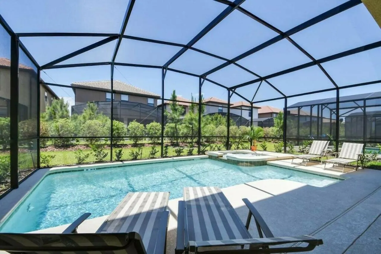 Amazing 6 Bedrooms5 Bathrooms W Pool At Solterra Davenport Holiday home