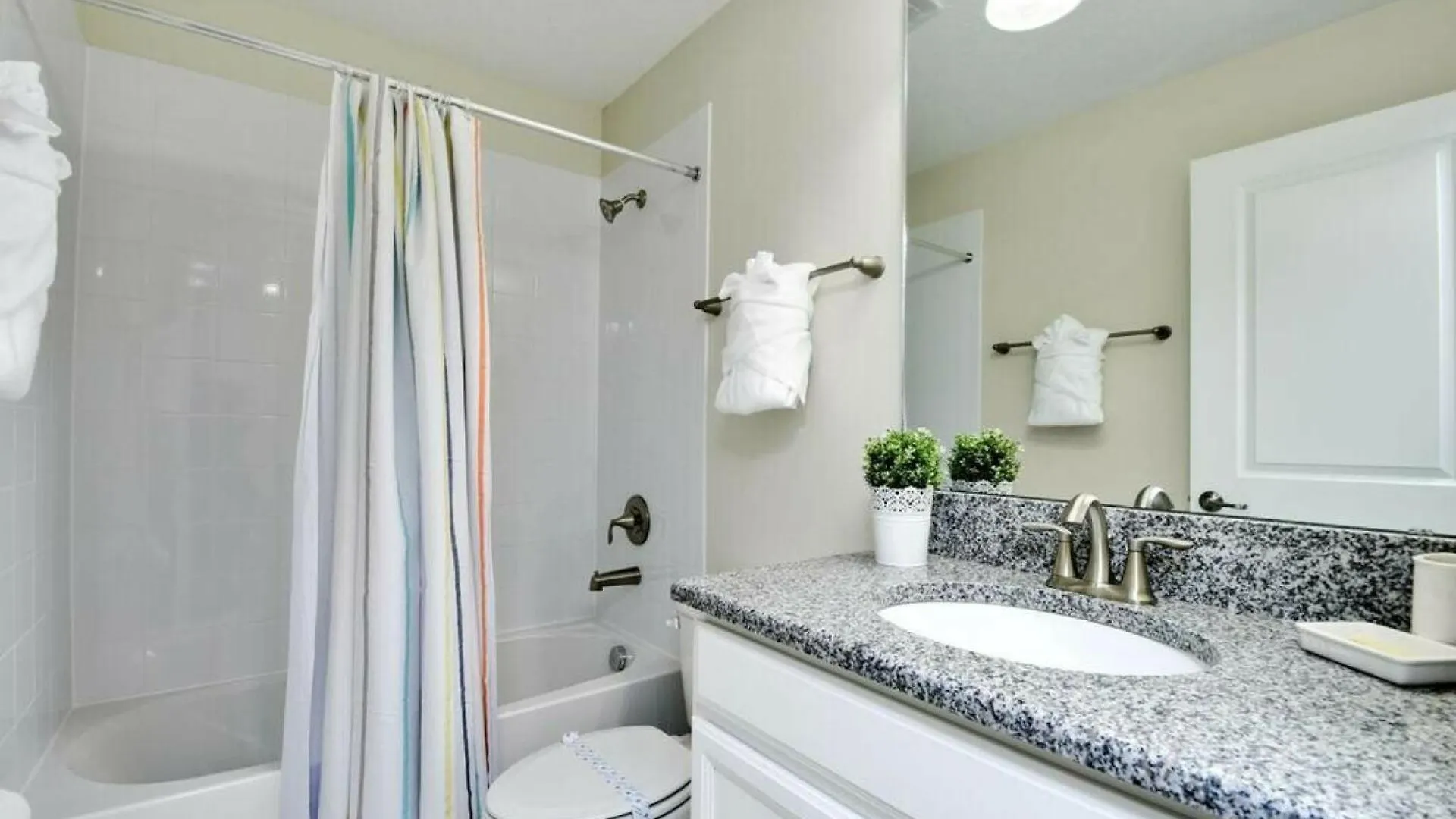 Amazing 6 Bedrooms5 Bathrooms W Pool At Solterra Davenport Holiday home